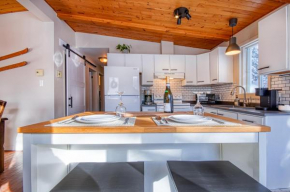COZY CHALET WELL LOCATED